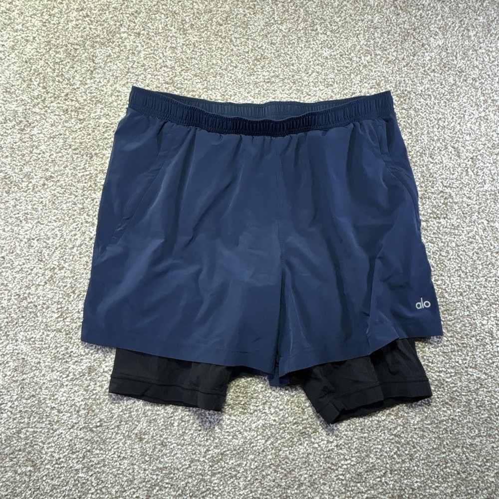 Alo Shorts Mens Large Blue Lined Running Athletic Lightweight Training Gym